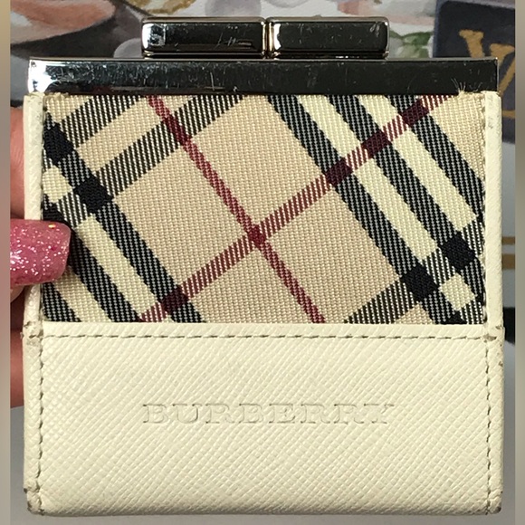 Burberry Nova Check Kisslock Coin Purse 😍 - Picture 12 of 17